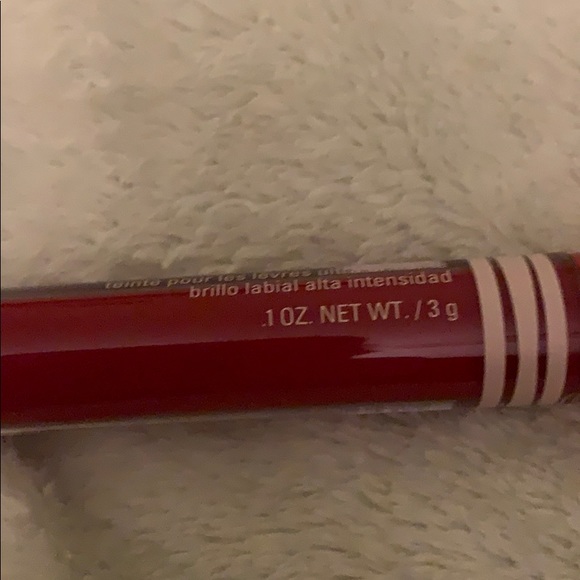 Mary Kay red lip color - Picture 3 of 3